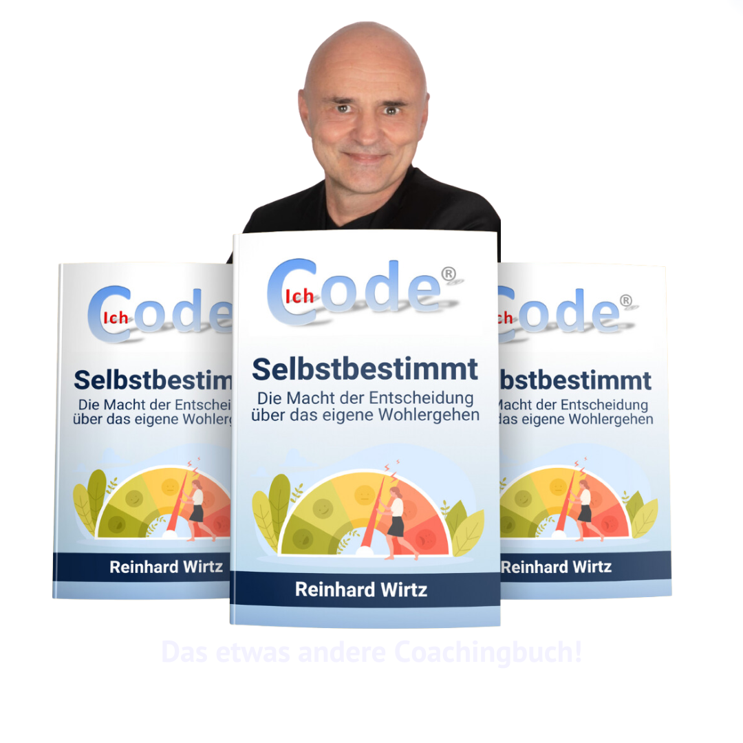 Reinhard Wirtz mit dem Buch Selbstbestimmt